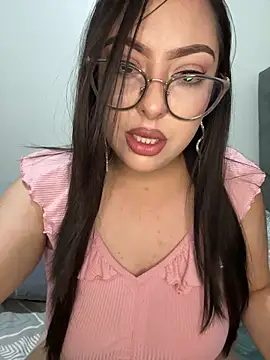 MileyGia online show from April 2026 02:51:02 AM