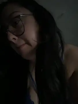 MileyGia online show from March 2026 02:45:01 PM