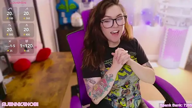 JennKenobi online show from March 2025 03:32:02 PM
