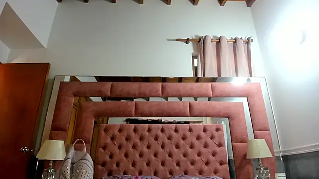 briana wonder69xxx online show from March 2026 02:33:01 PM