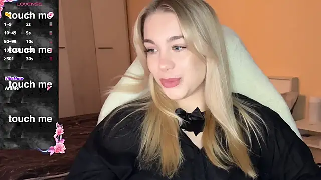 ariashaa online show from October 2025 02:28:01 PM