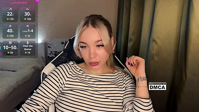 ariashaa online show from November 2025 02:11:01 PM