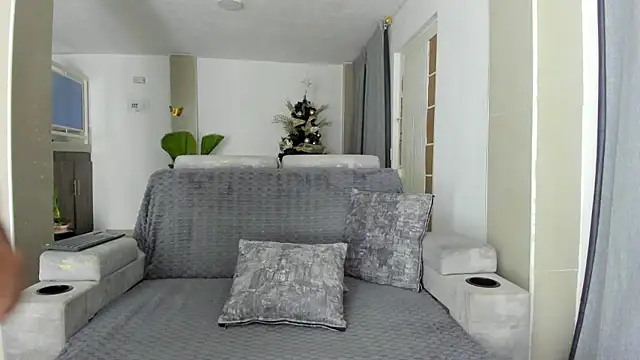 DulceRomance online show from January 2026 05:55:02 AM