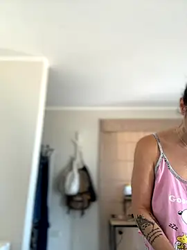 misslulipop online show from November 2025 02:43:02 PM