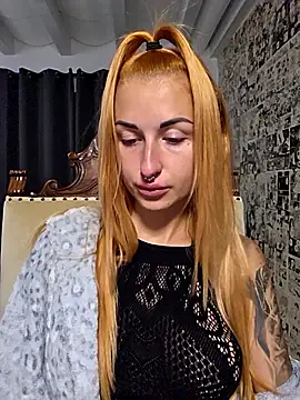 Snapshot of kylie_blck chatting on December 2025 06:35:02 AM kylie blck online show from December 2025 06:35:02 AM