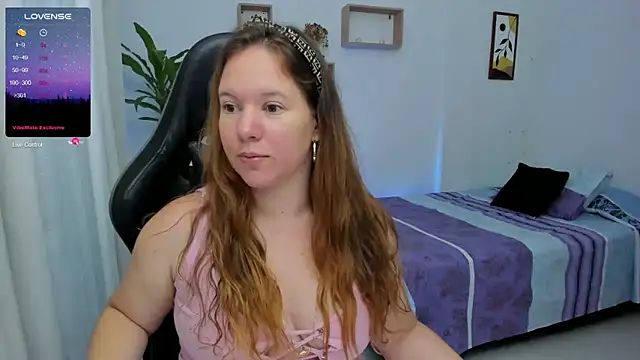 Snapshot of tamy_shine87 chatting on February 2025 03:35:02 AM tamy shine87 online show from February 2025 03:35:02 AM