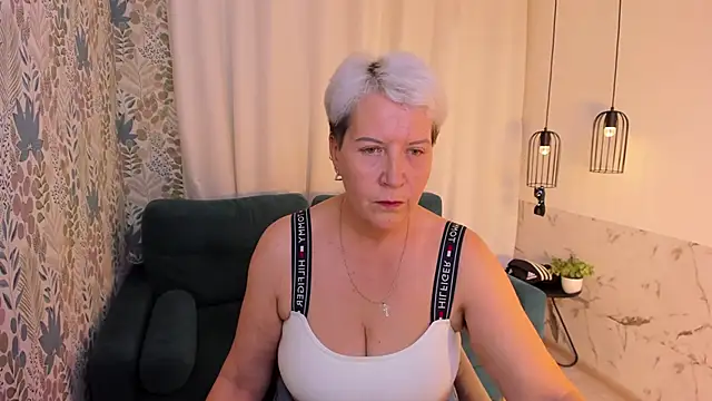 KathySunn online show from May 2026 01:22:02 PM