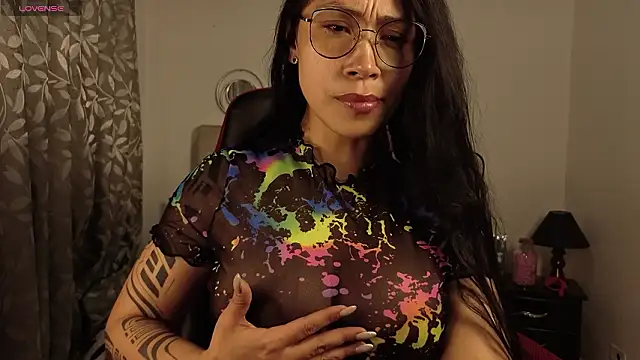 Angela isabella online show from February 2026 09:12:01 PM