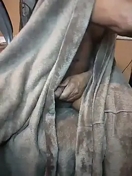 Snapshot of Lonelynudist59 chatting on January 2025 12:18:01 PM Lonelynudist59 online show from January 2025 12:18:01 PM