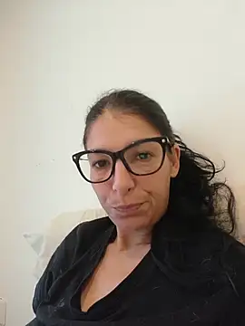 Sposini69 online show from June 2026 04:40:02 PM