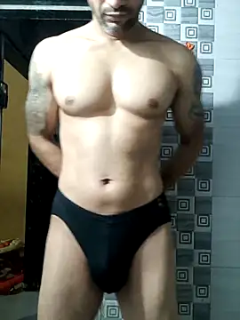 nihalxxx3 online show from February 2026 07:36:01 PM