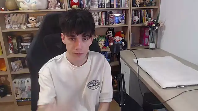 nolantwink online show from February 2026 08:41:02 PM