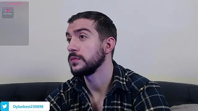 Snapshot of Dylan_Best chatting on February 2025 11:15:02 PM Dylan Best online show from February 2025 11:15:02 PM