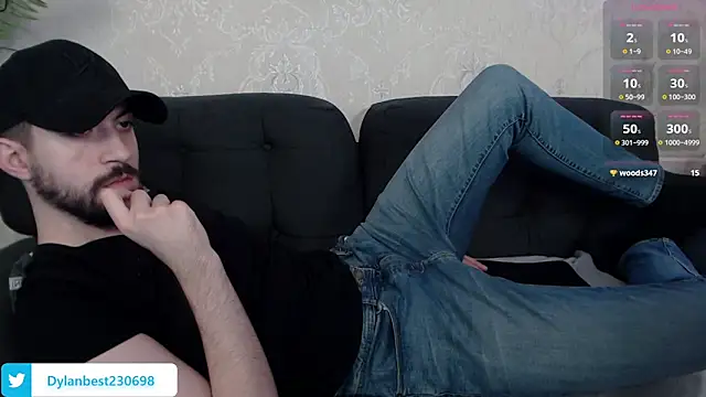 Snapshot of Dylan_Best chatting on February 2025 02:37:01 AM Dylan Best online show from February 2025 02:37:01 AM