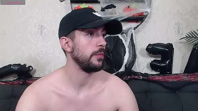 Dylan Best online show from October 2025 12:31:02 AM