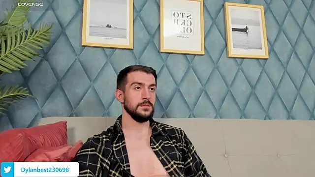 Snapshot of Dylan_Best chatting on June 2026 01:00:01 AM Dylan Best online show from June 2026 01:00:01 AM