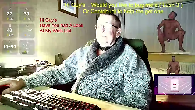 Snapshot of Aandy62 chatting on December 2024 06:36:01 AM Aandy62 online show from December 2024 06:36:01 AM
