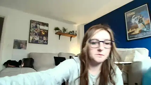 short sweetpea online show from December 2025 01:28:01 PM