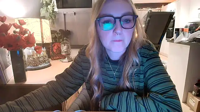 short sweetpea online show from October 2025 06:07:01 PM