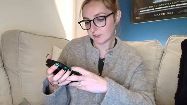 short sweetpea online show from September 2025 08:59:01 PM