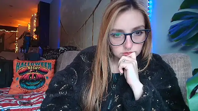 short sweetpea online show from October 2025 05:14:02 PM