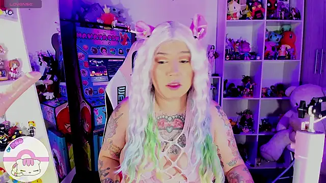 Snapshot of meda_kawaii_ chatting on January 2025 12:49:01 AM meda kawaii online show from January 2025 12:49:01 AM