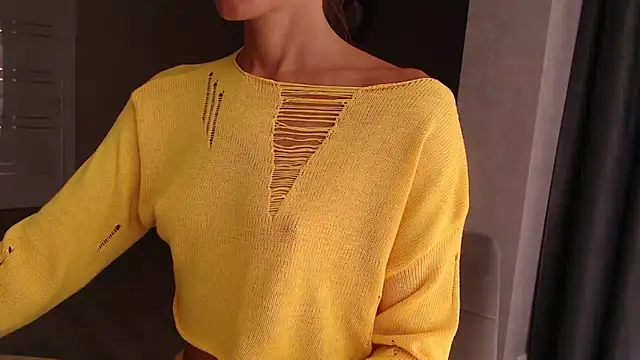 Varonica Caprii online show from October 2025 08:59:02 AM