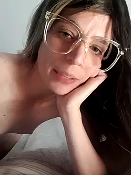 LouGabriel online show from October 2025 02:42:02 PM