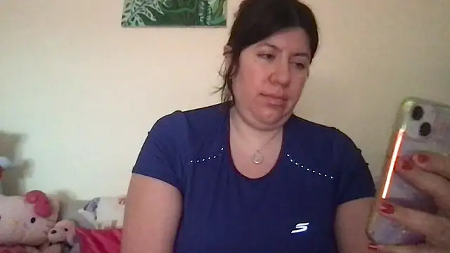Snapshot of HYPHYtype chatting on June 2026 10:25:02 PM HYPHYtype online show from June 2026 10:25:02 PM