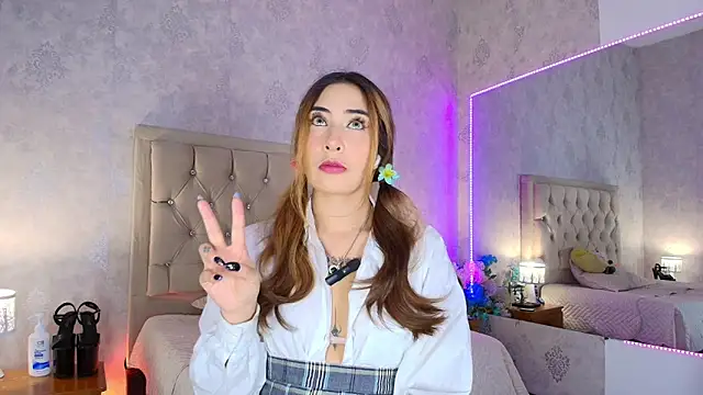 nini love01 online show from November 2025 04:11:02 AM