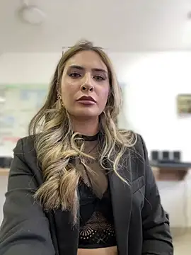 nini love01 online show from February 2026 04:18:02 PM