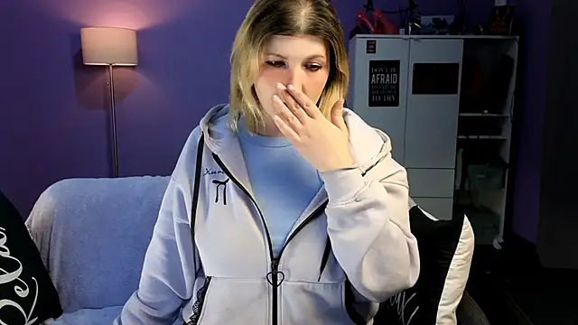 olisunny5 online show from March 2026 06:28:02 PM