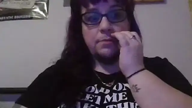 GothyBaby online show from November 2025 11:48:02 PM