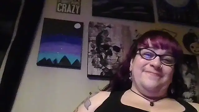 Snapshot of GothyBaby chatting on October 2025 01:53:02 AM GothyBaby online show from October 2025 01:53:02 AM