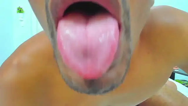Snapshot of Marco_johnsonn chatting on September 2025 02:22:02 AM Marco johnsonn online show from September 2025 02:22:02 AM