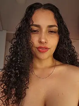 Lucy Marin online show from October 2025 04:05:01 PM