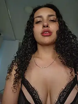 Lucy Marin online show from February 2026 05:34:01 PM