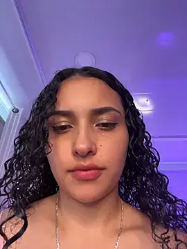 Lucy Marin online show from October 2025 09:38:01 PM