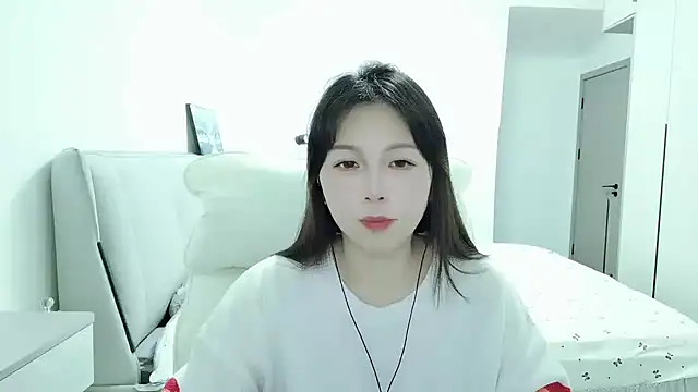 Snapshot of Sunset_glow chatting on November 2025 11:03:02 AM Sunset glow online show from November 2025 11:03:02 AM