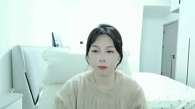 Snapshot of Sunset_glow chatting on November 2025 12:53:01 PM Sunset glow online show from November 2025 12:53:01 PM