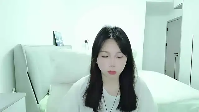 Sunset glow online show from December 2025 03:11:01 AM