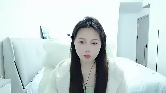 Sunset glow online show from March 2026 12:37:02 PM