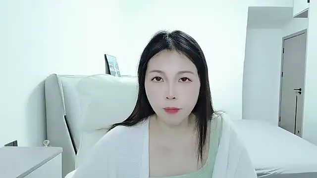 Snapshot of Sunset_glow chatting on October 2025 01:37:02 AM Sunset glow online show from October 2025 01:37:02 AM