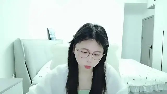 Sunset glow online show from January 2026 10:32:01 AM