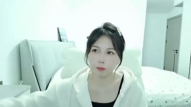 Snapshot of Sunset_glow chatting on November 2025 02:09:02 PM Sunset glow online show from November 2025 02:09:02 PM