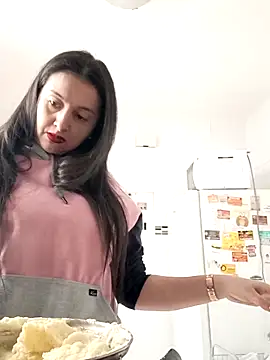 Cherry 1992 online show from March 2026 12:26:01 PM