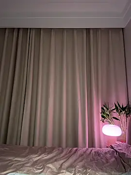 Snapshot of sphynx-_- chatting on November 2025 01:23:01 PM sphynx- - online show from November 2025 01:23:01 PM