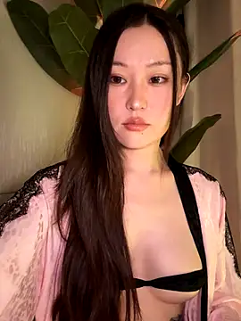 Snapshot of sphynx-_- chatting on September 2025 11:21:01 AM sphynx- - online show from September 2025 11:21:01 AM