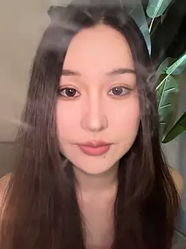 Snapshot of sphynx-_- chatting on September 2025 11:43:01 AM sphynx- - online show from September 2025 11:43:01 AM