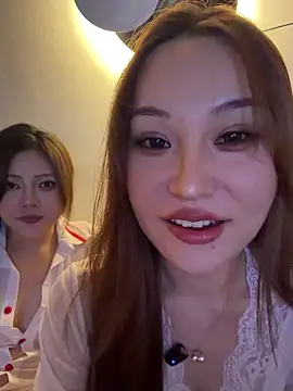 Snapshot of sphynx-_- chatting on November 2025 11:47:01 AM sphynx- - online show from November 2025 11:47:01 AM